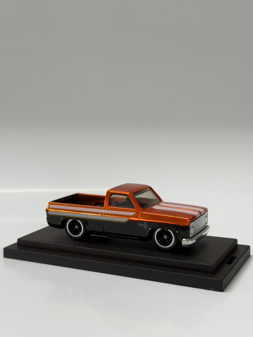 HotWheels Custom '83 Chevy Silverado Spectraflame Orange Black (SPECIAL EDITION)