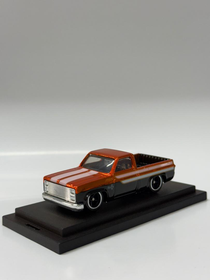 HotWheels Custom '83 Chevy Silverado Spectraflame Orange Black (SPECIAL EDITION)