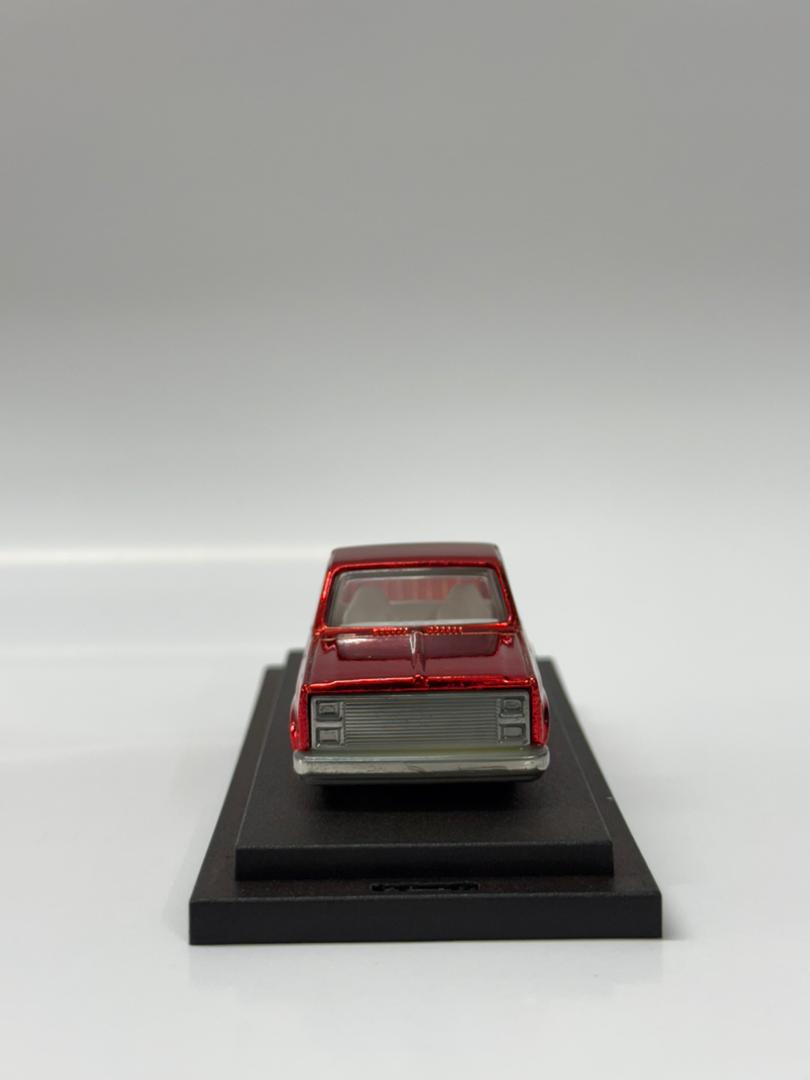 Hot Wheels Custom '83 Chevy Silverado Special RedmixOrange Spectraflame