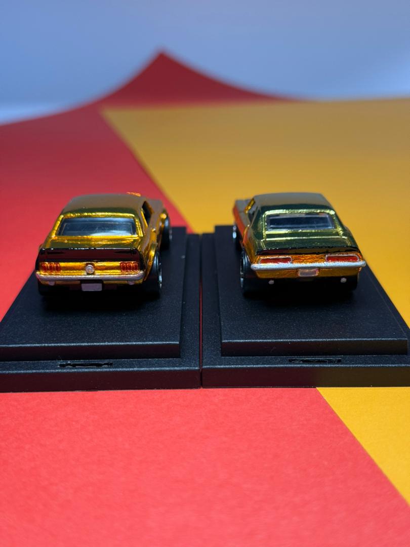 Hot Wheels Special Combo Edition 69'Camaro / 67'Mustang GoldOrange Spectraflame