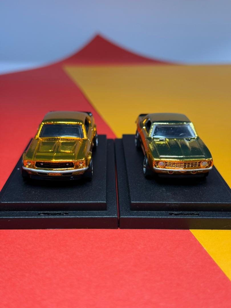 Hot Wheels Special Combo Edition 69'Camaro / 67'Mustang GoldOrange Spectraflame