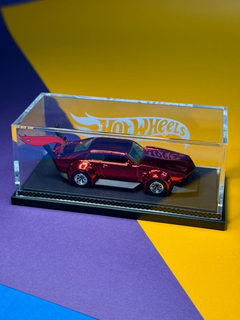 Hot Wheels Custom MadManga Red Spectraflame ( 1 of 1 EDITION)