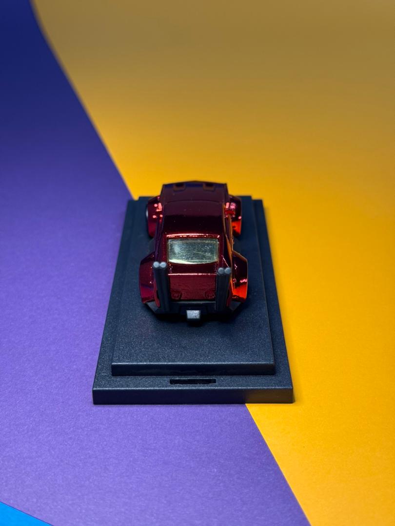Hot Wheels Custom MadManga Red Spectraflame ( 1 of 1 EDITION)