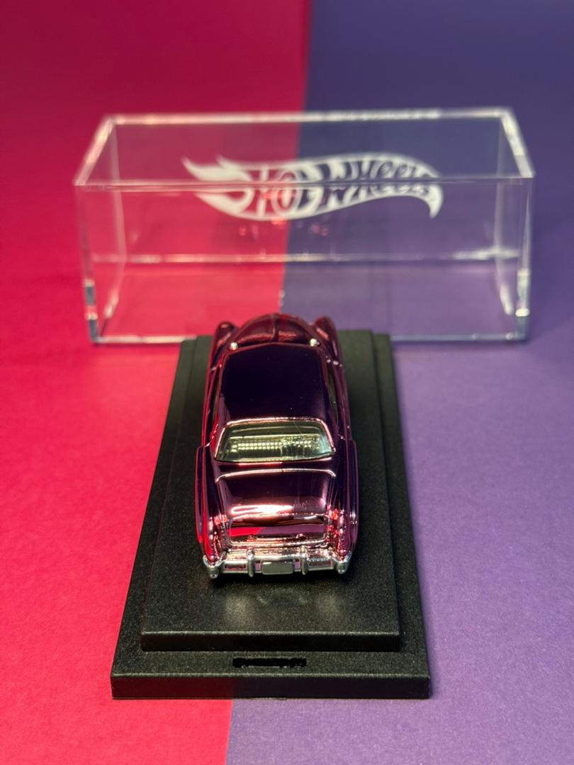 Hot Wheels Custom '51 Hirohata Merc Pink Flamingo Spectraflame (1 of 1 EDITION)