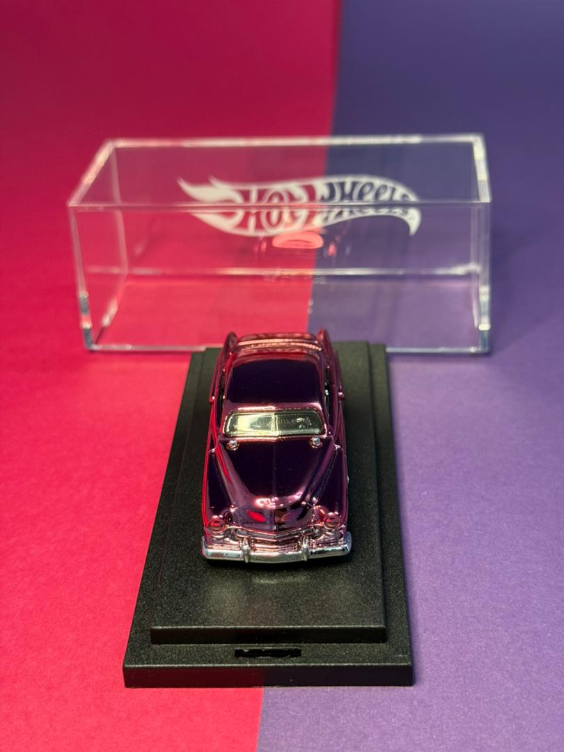 Hot Wheels Custom '51 Hirohata Merc Pink Flamingo Spectraflame (1 of 1 EDITION)