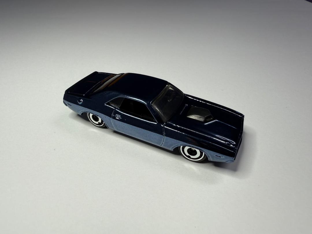 Share Hot Wheels Lot Mix Loose for Custom Spectraflame Colour