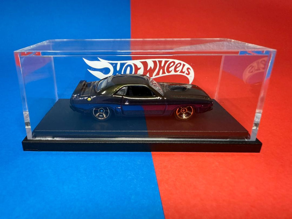 Hot Wheels Custom Dodge Hemi Challenger Two Tone Spectraflame (1 of 1 EDITION)