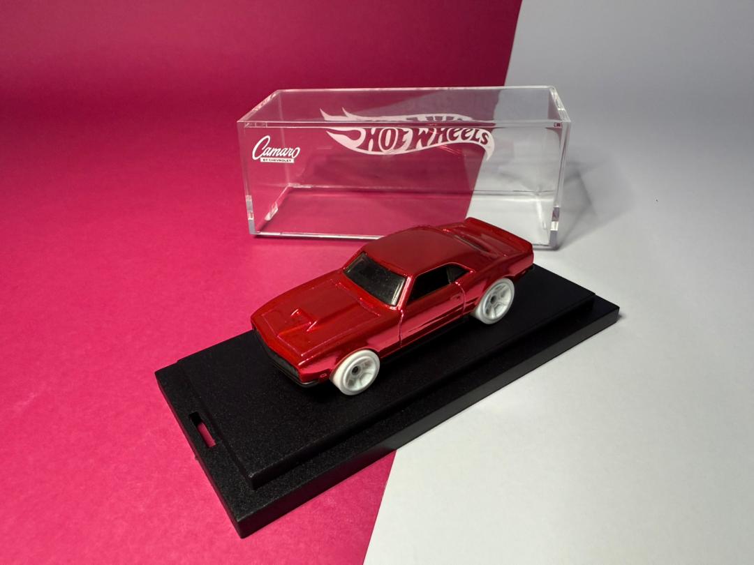 Hot Wheels Custom '67 Camaro Pink Flamingo Spectraflame (1 of 1 EDITION)