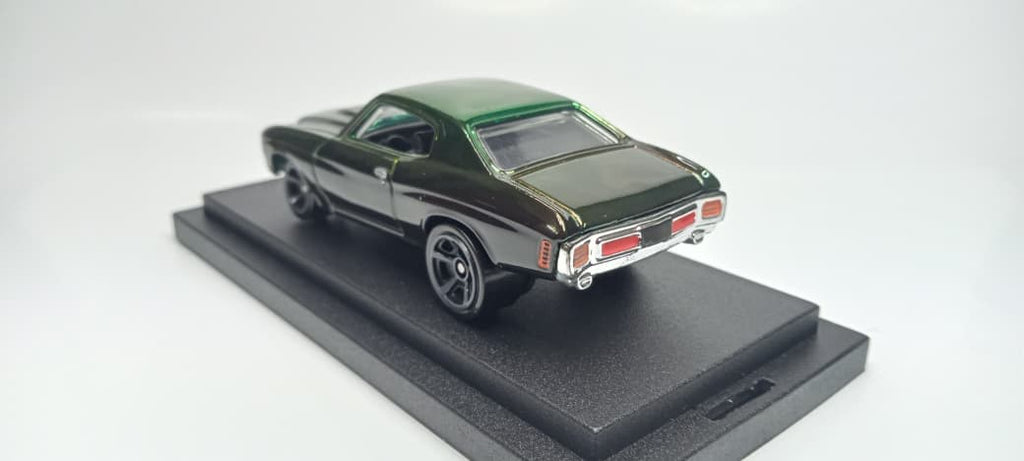 Hot Wheels Custom '70 Chevelle SS Custom Spectraflame 2tone BlackGreen (1 of 1)