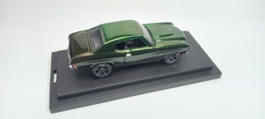 Hot Wheels Custom '70 Chevelle SS Custom Spectraflame 2tone BlackGreen (1 of 1)