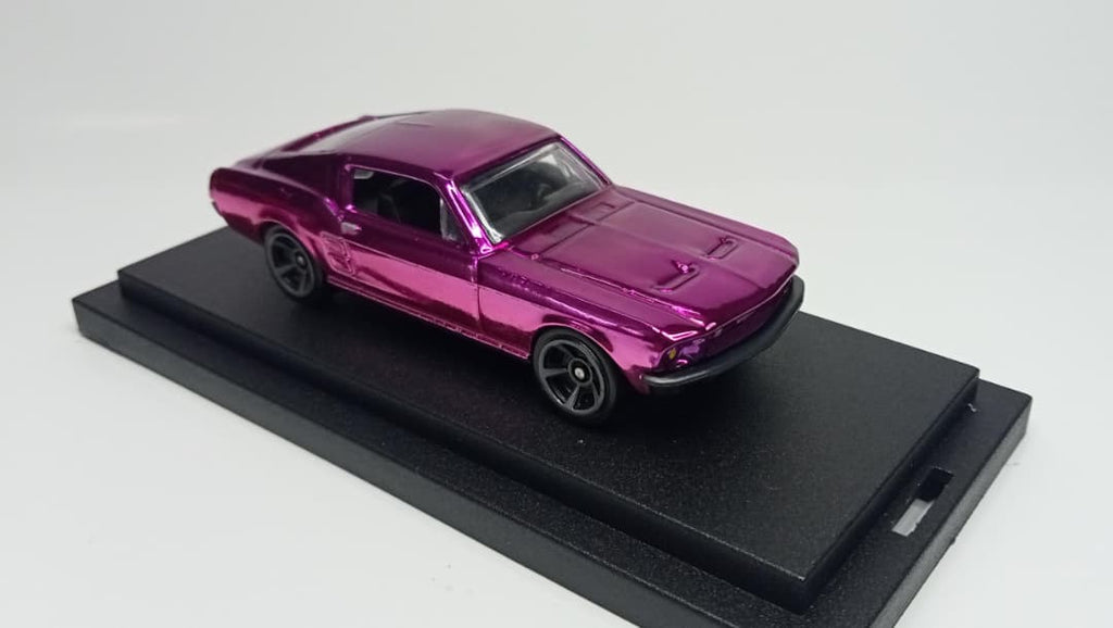 Hot Wheels '67 Ford Mustang Coupe Custom Spectraflame 2Tone PinkPurple (1 of 1)