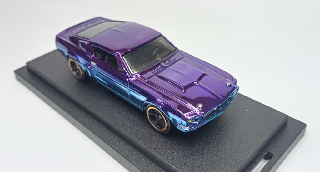Hot Wheels Custom Ford '67 Shelby GT500 Spectraflame 2Tone PurpleBlue (1 of 1)
