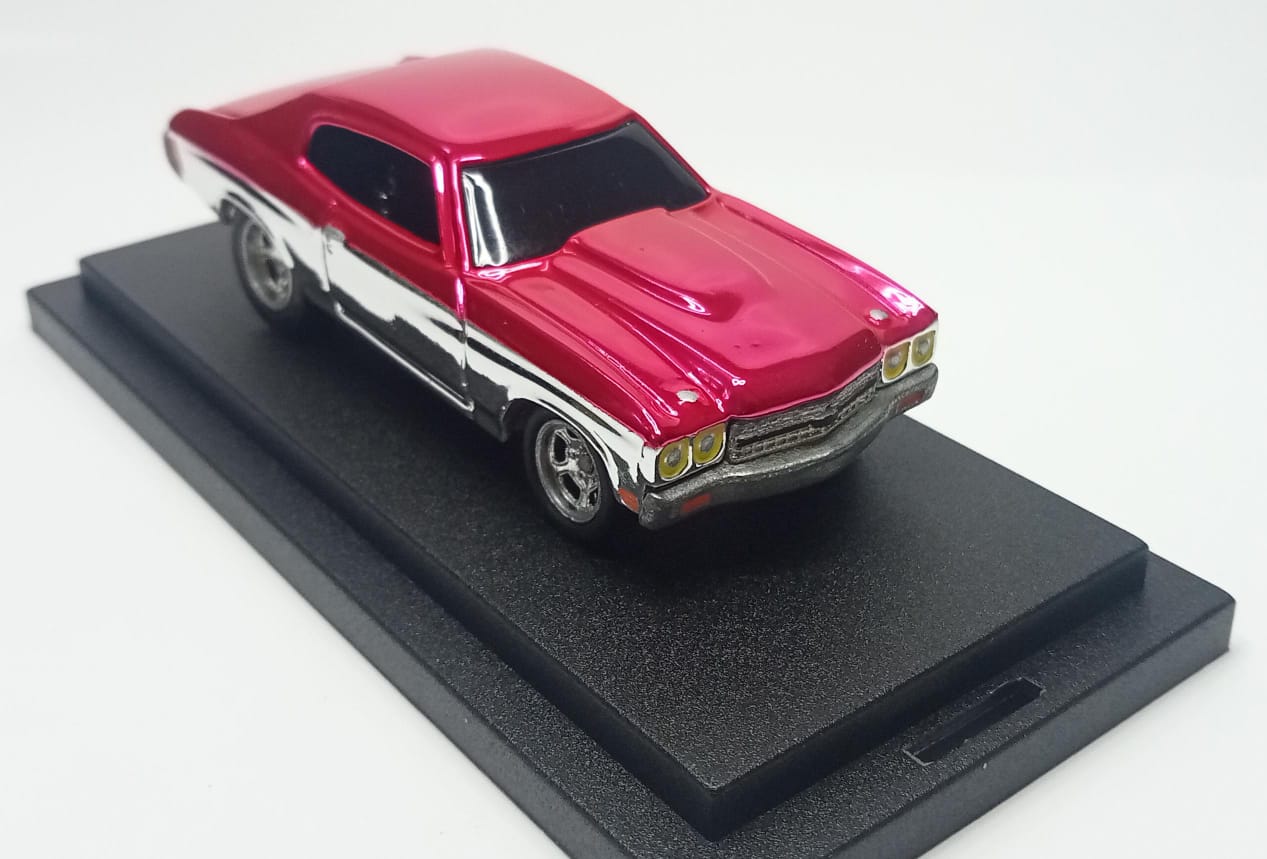Hot Wheels Custom '70 Chevelle SS Rubber Wheels Spectraflame 2tone PinkChrome