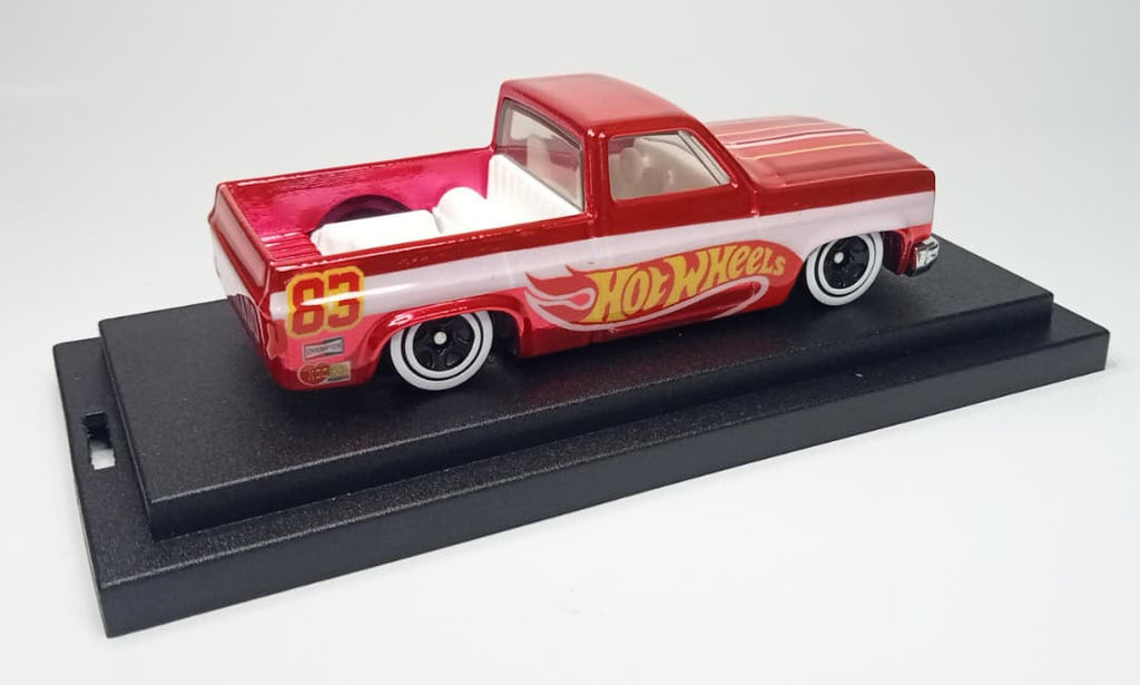 HotWheels Custom '83 Chevy Silverado HW Racing Design Spectraflame Pink 1 of 1