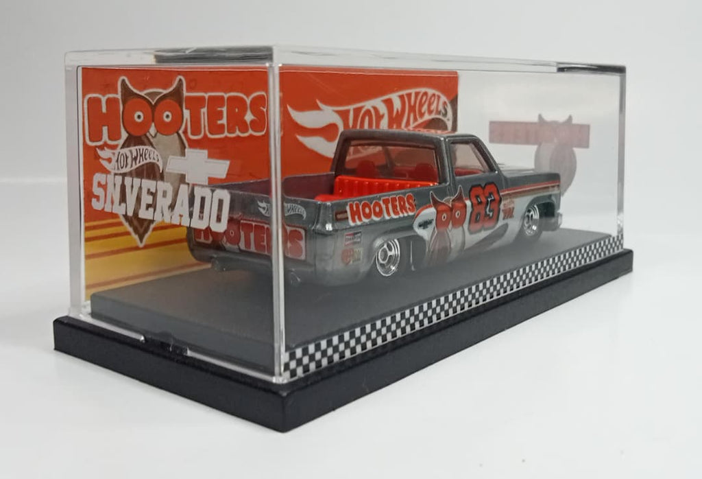 HotWheels Custom 83 Silverado the hooters ZAMAC Edition Ver1 / Real Rider 1/1